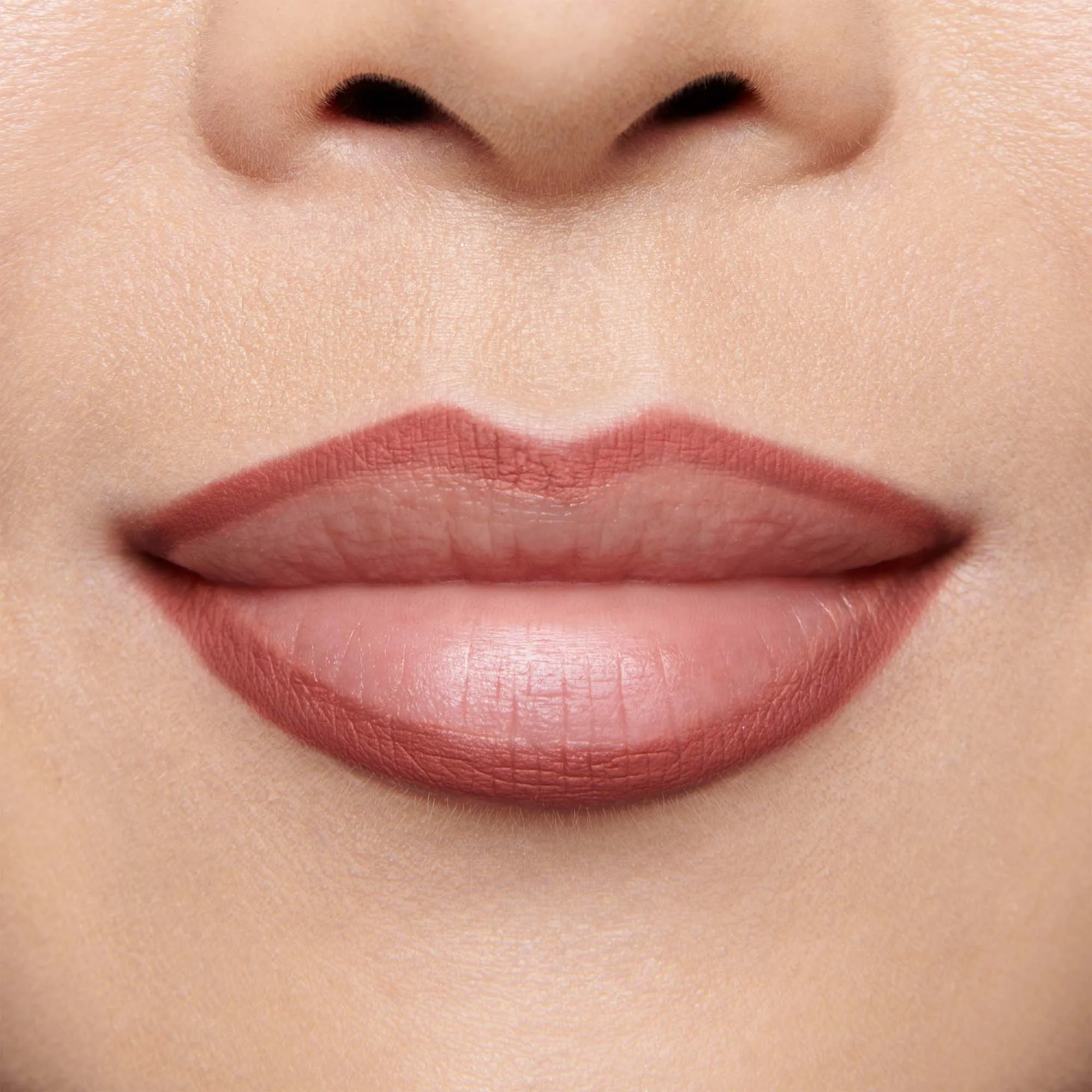 Affair (Enhance and Define Lip Pencil)