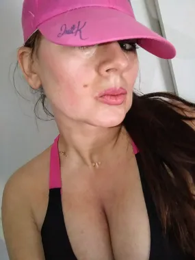 Hotness Blushes