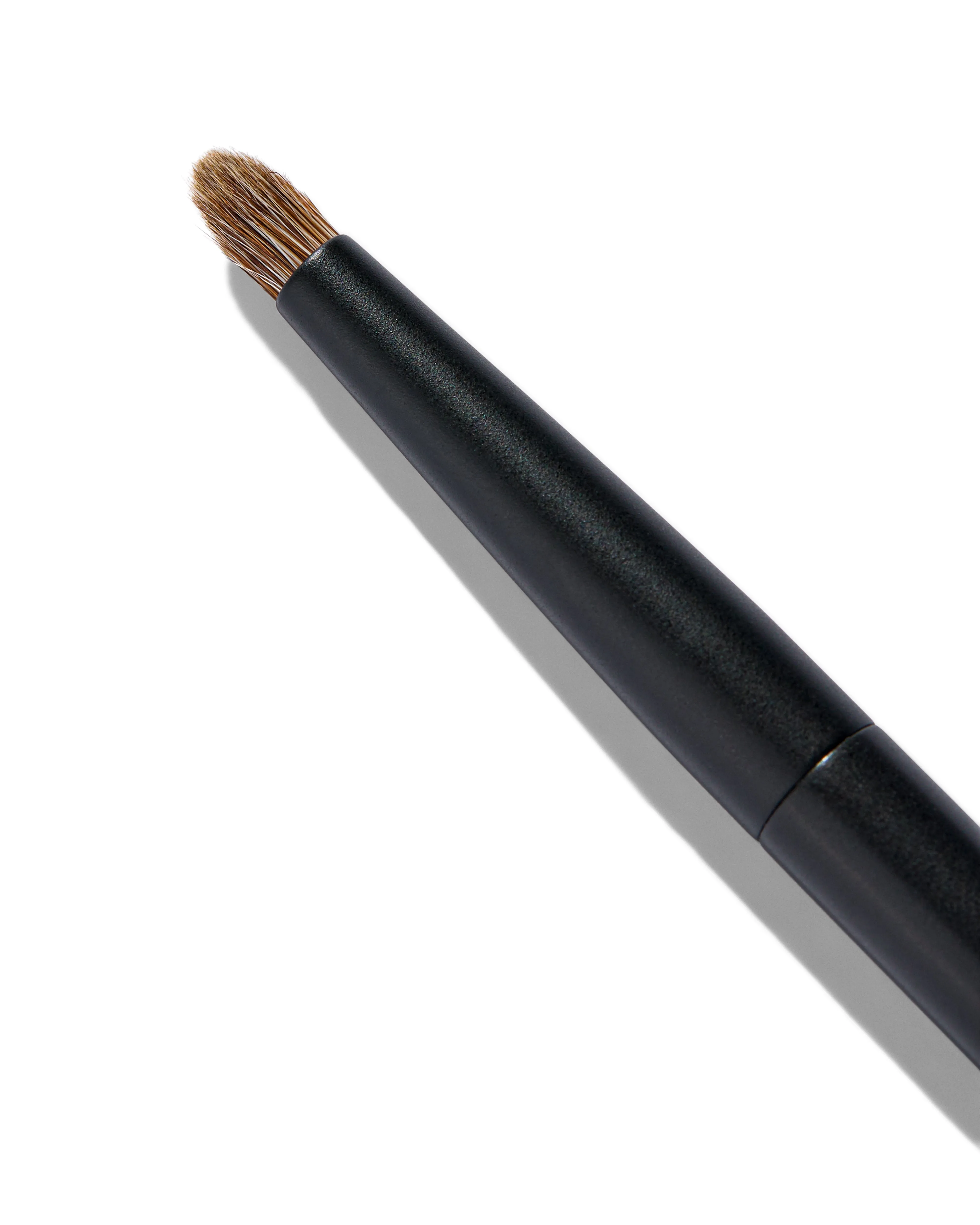 No. 15 (Seamless Blend Brush)